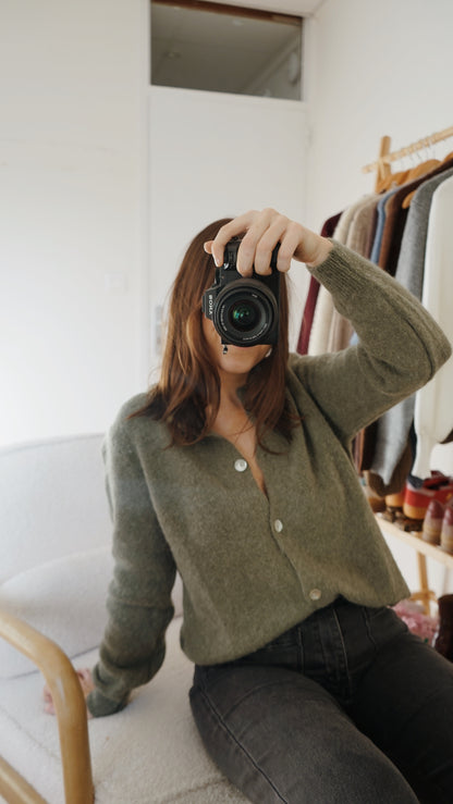 Maille en laine Léonie olive