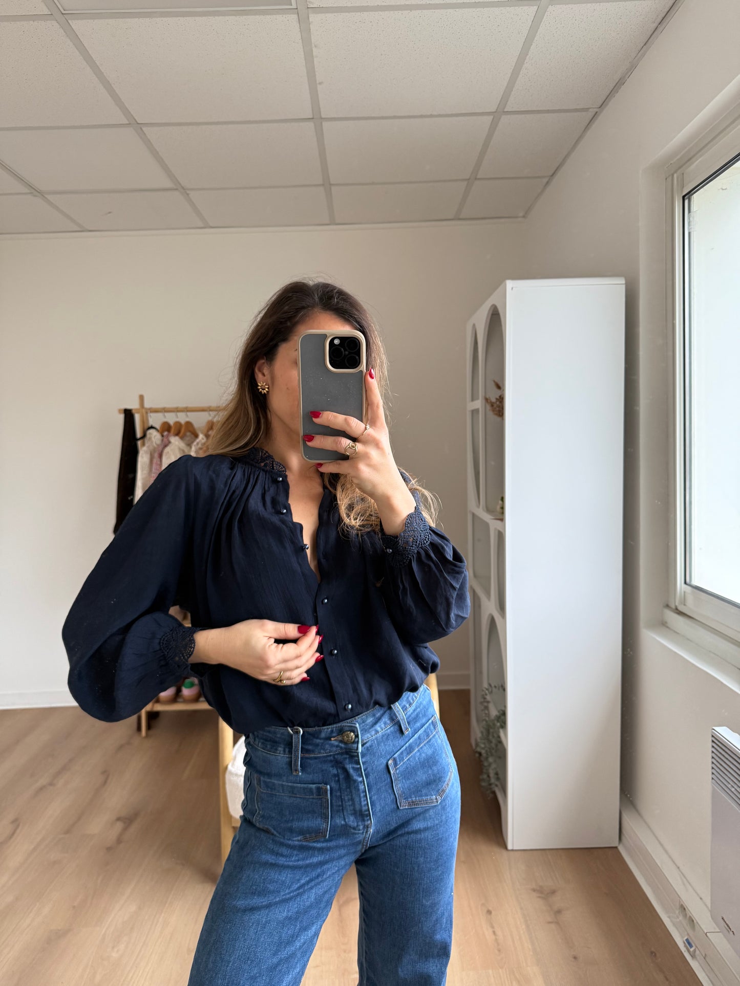 Blouse brodée bleue marine Maïwenn