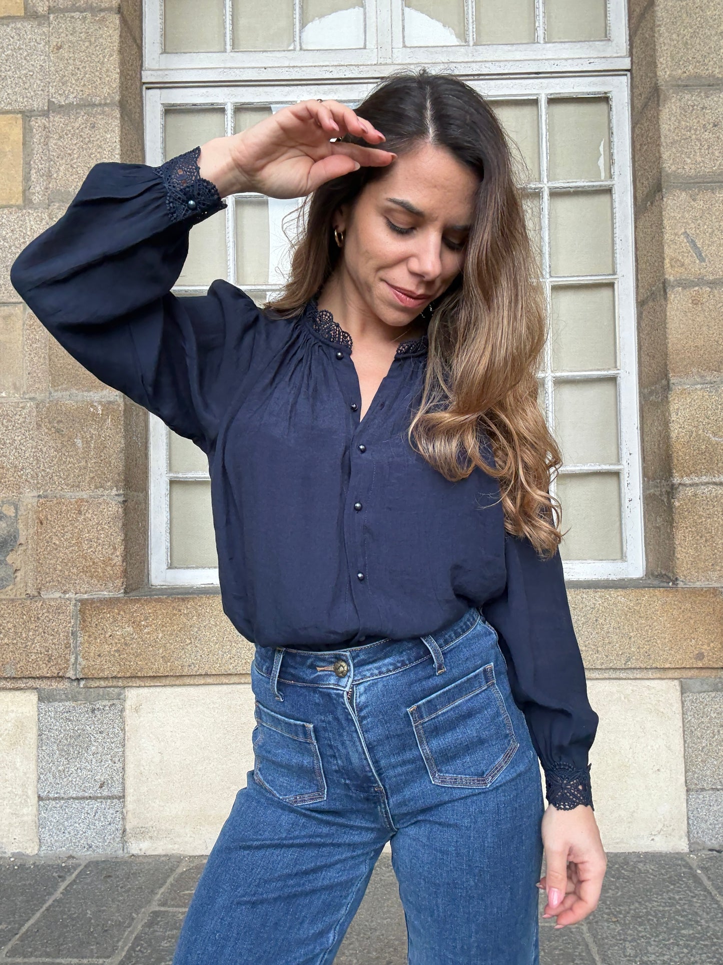 Blouse brodée bleue marine Maïwenn