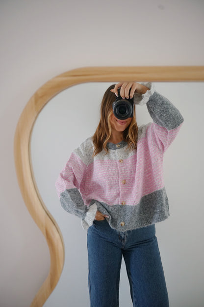 Cardigan Marisol Gris rayé rose
