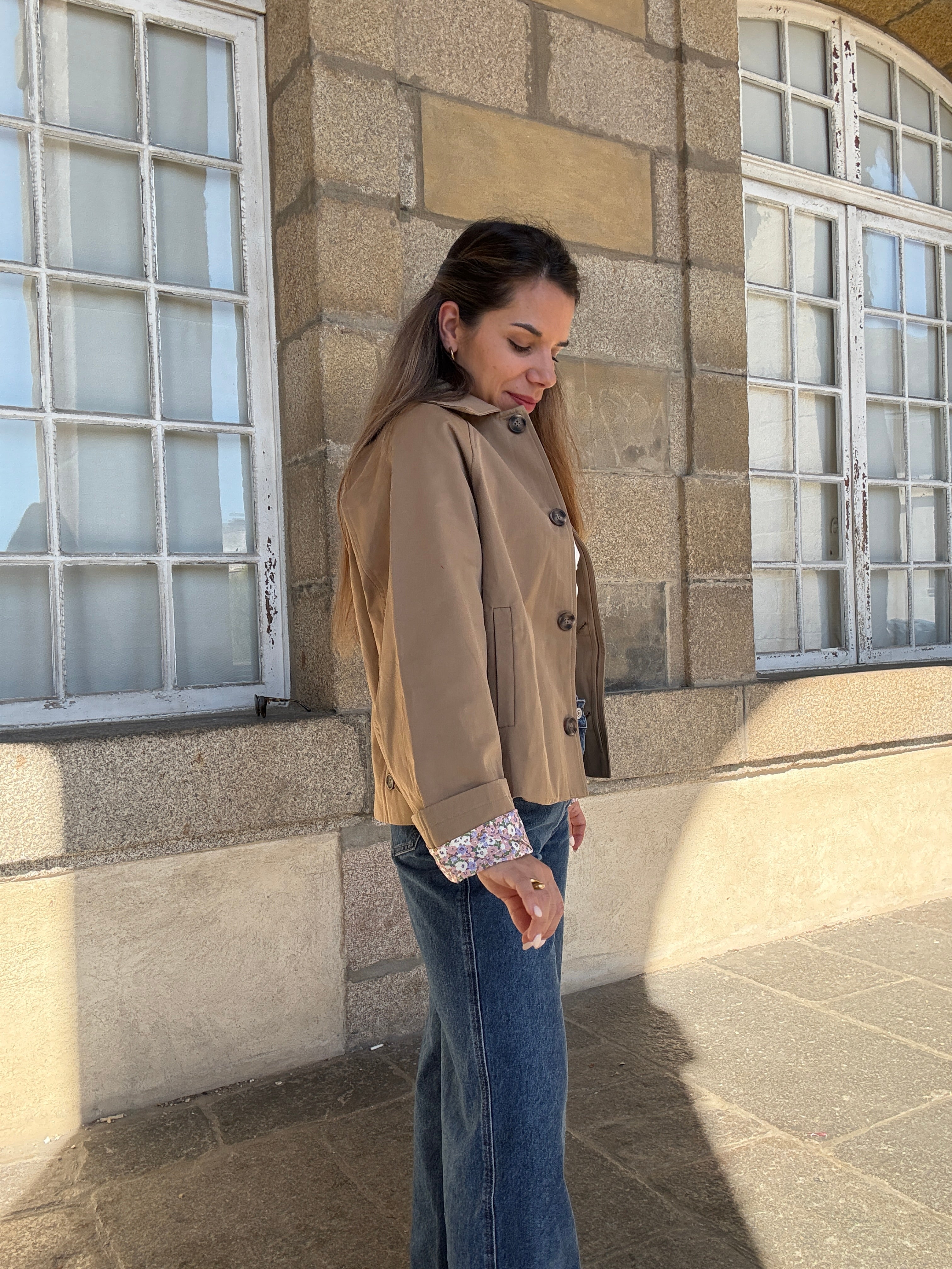 Veste trench Edith en coton Liberty camel – Casacastille Veste trench Edith en coton Liberty camel – Casacastille