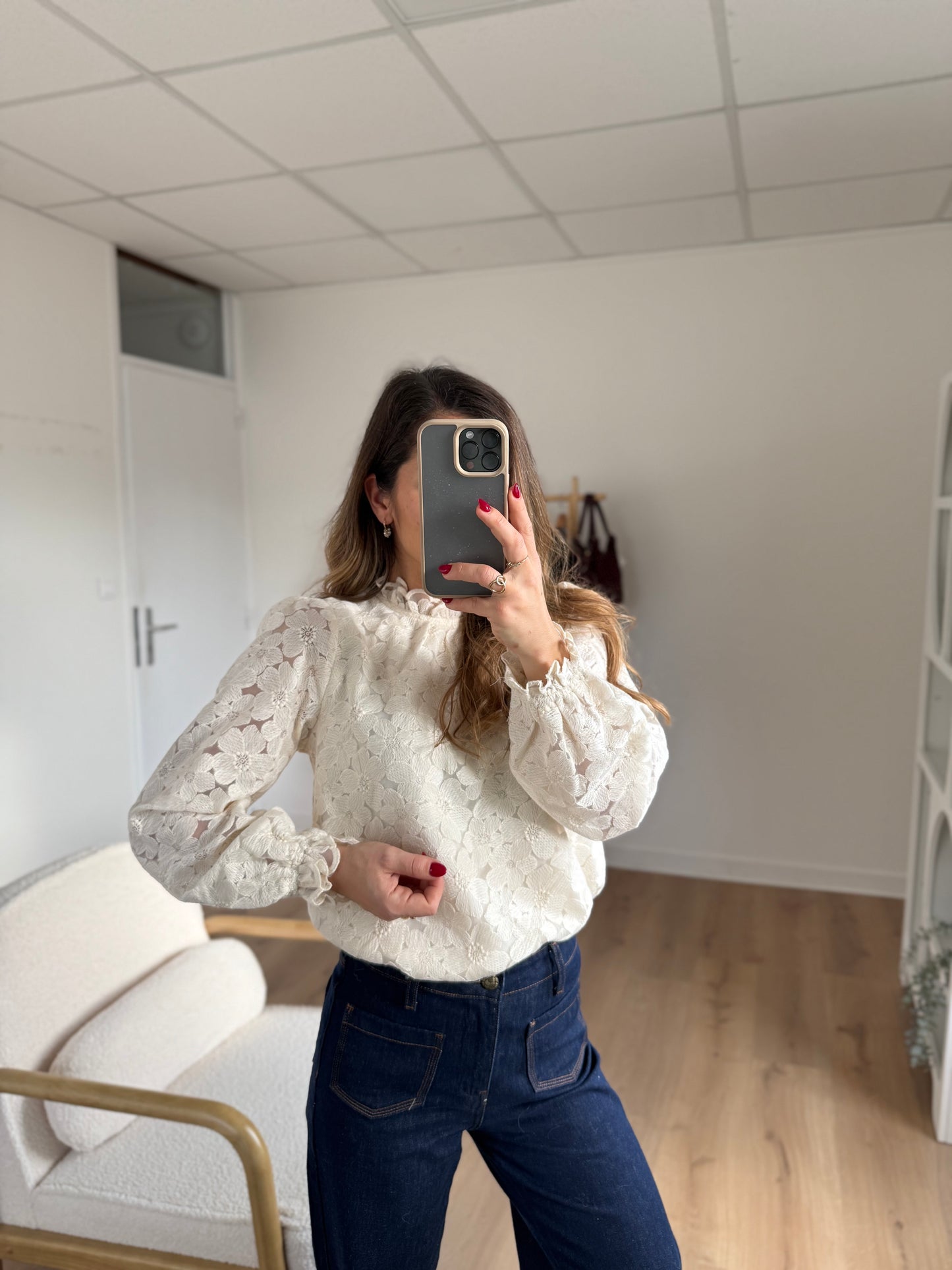 Blouse en dentelle écrue Alma