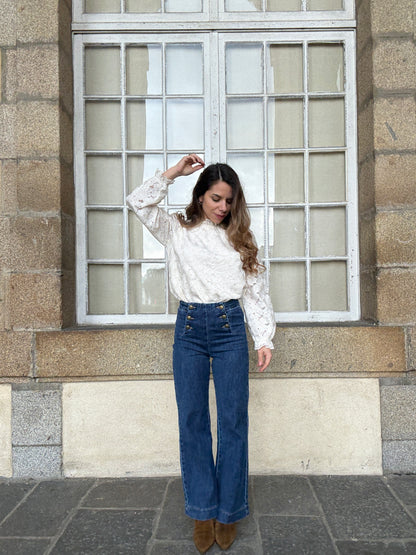 Blouse en dentelle écrue Alma