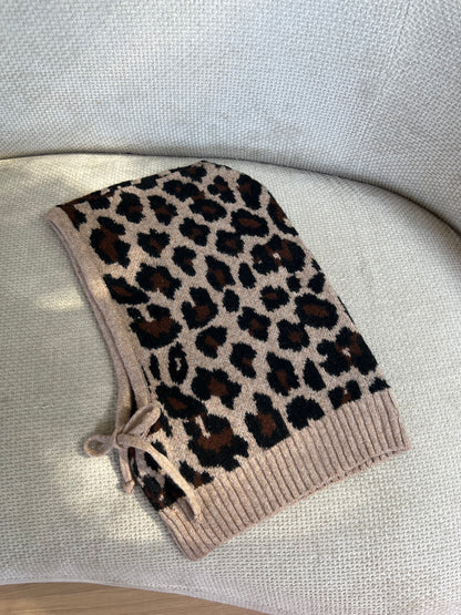 Cagoule léopard en laine et cachemire