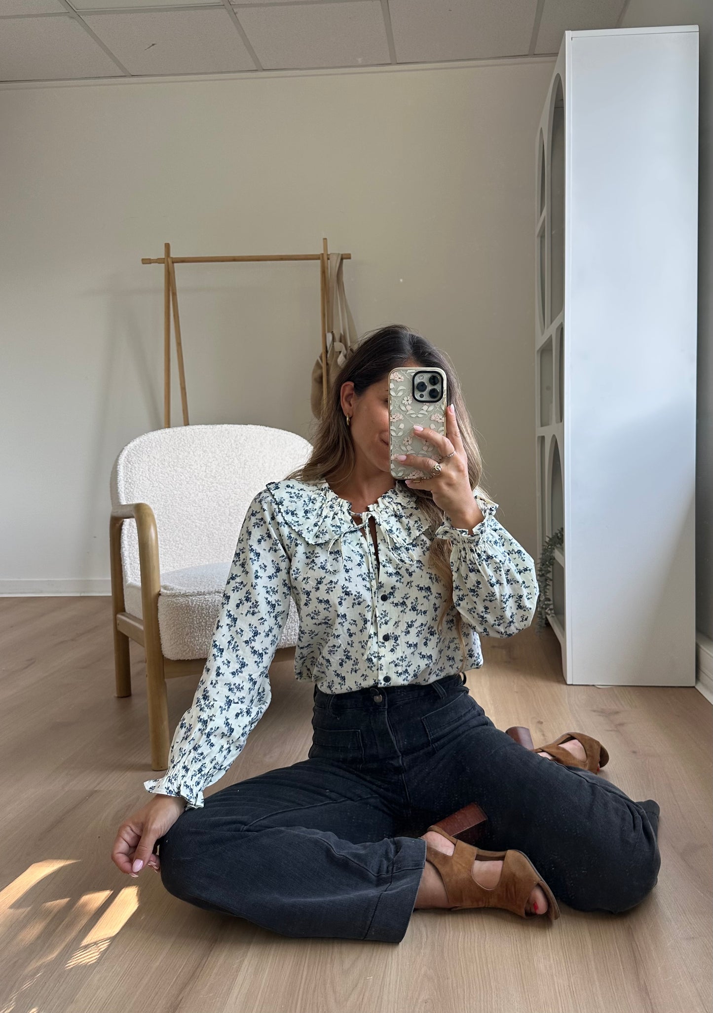 Blouse à col large fleurie Maria