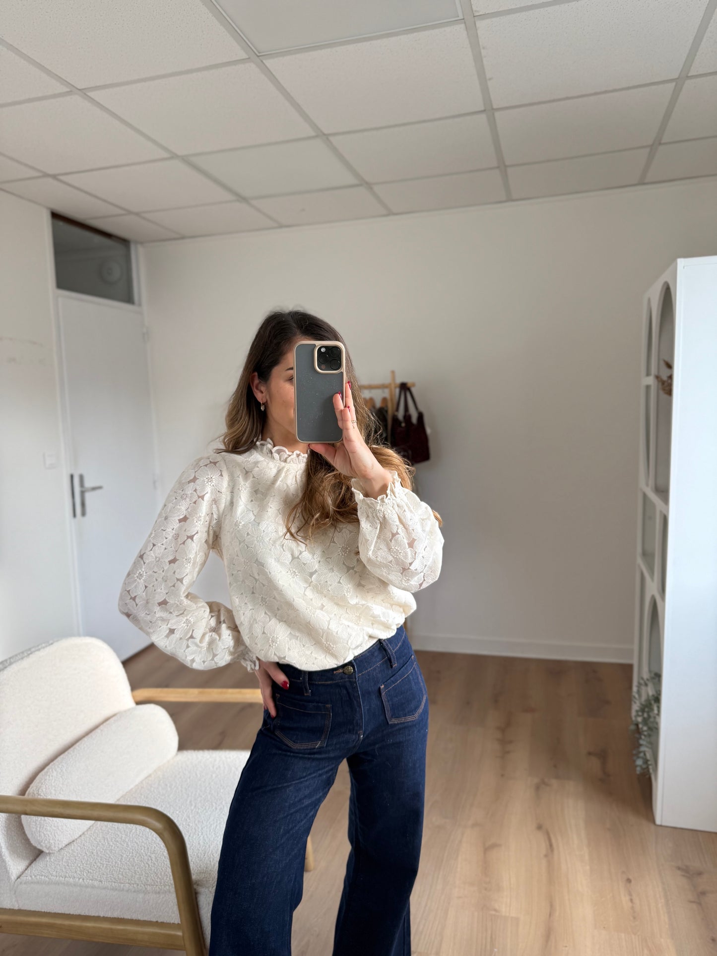 Blouse en dentelle écrue Alma