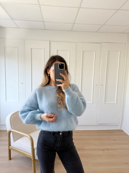 Maille en mohair et laine Gaia bleu glacier