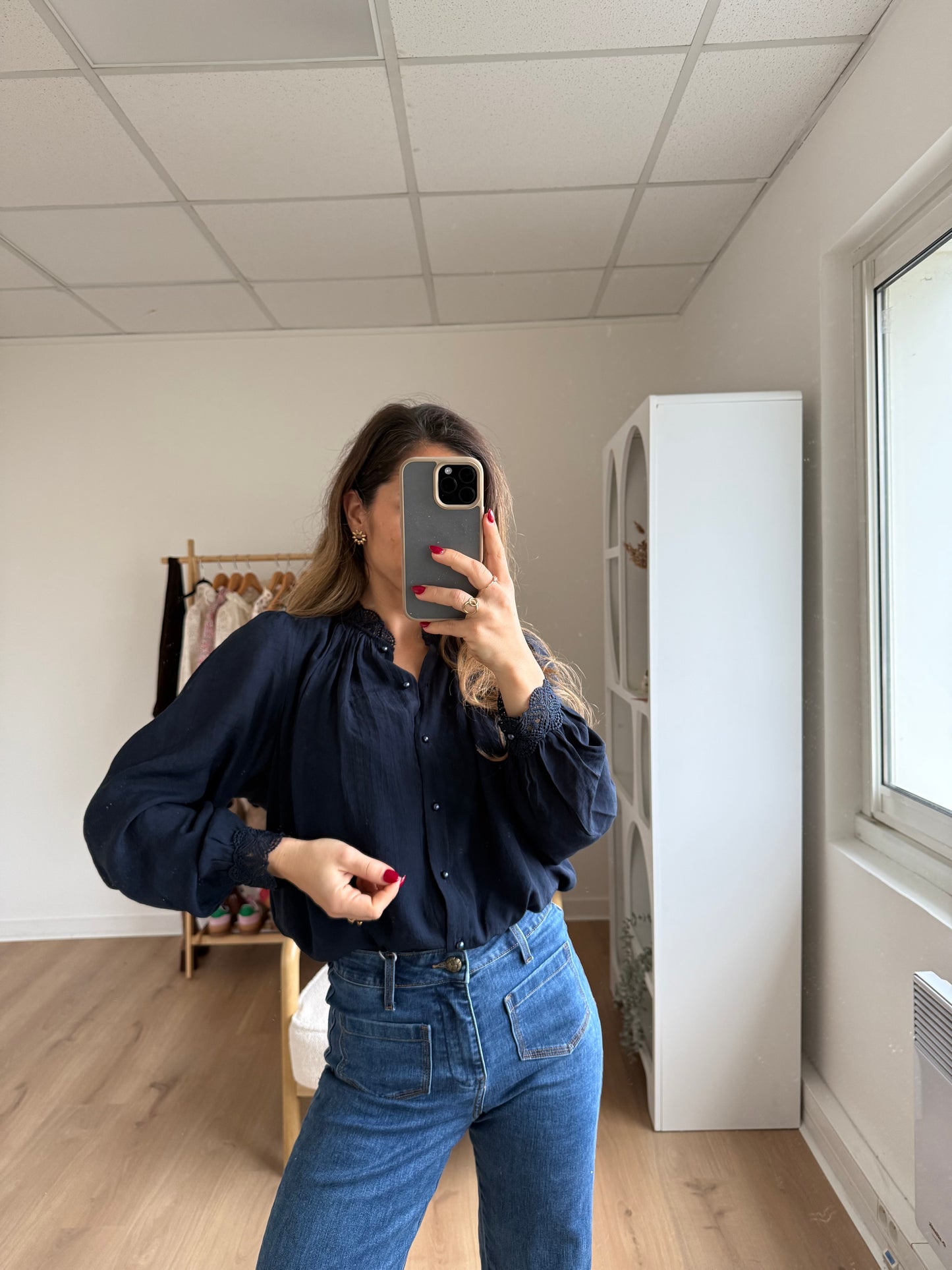 Blouse brodée bleue marine Maïwenn