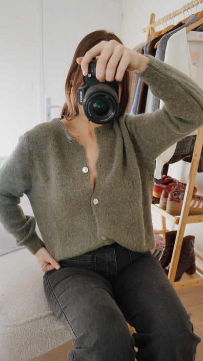 Maille en laine Léonie olive