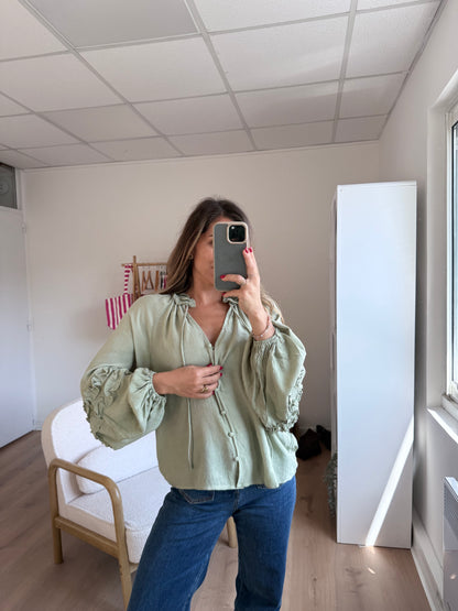 Blouse Esmée à volants vert menthe