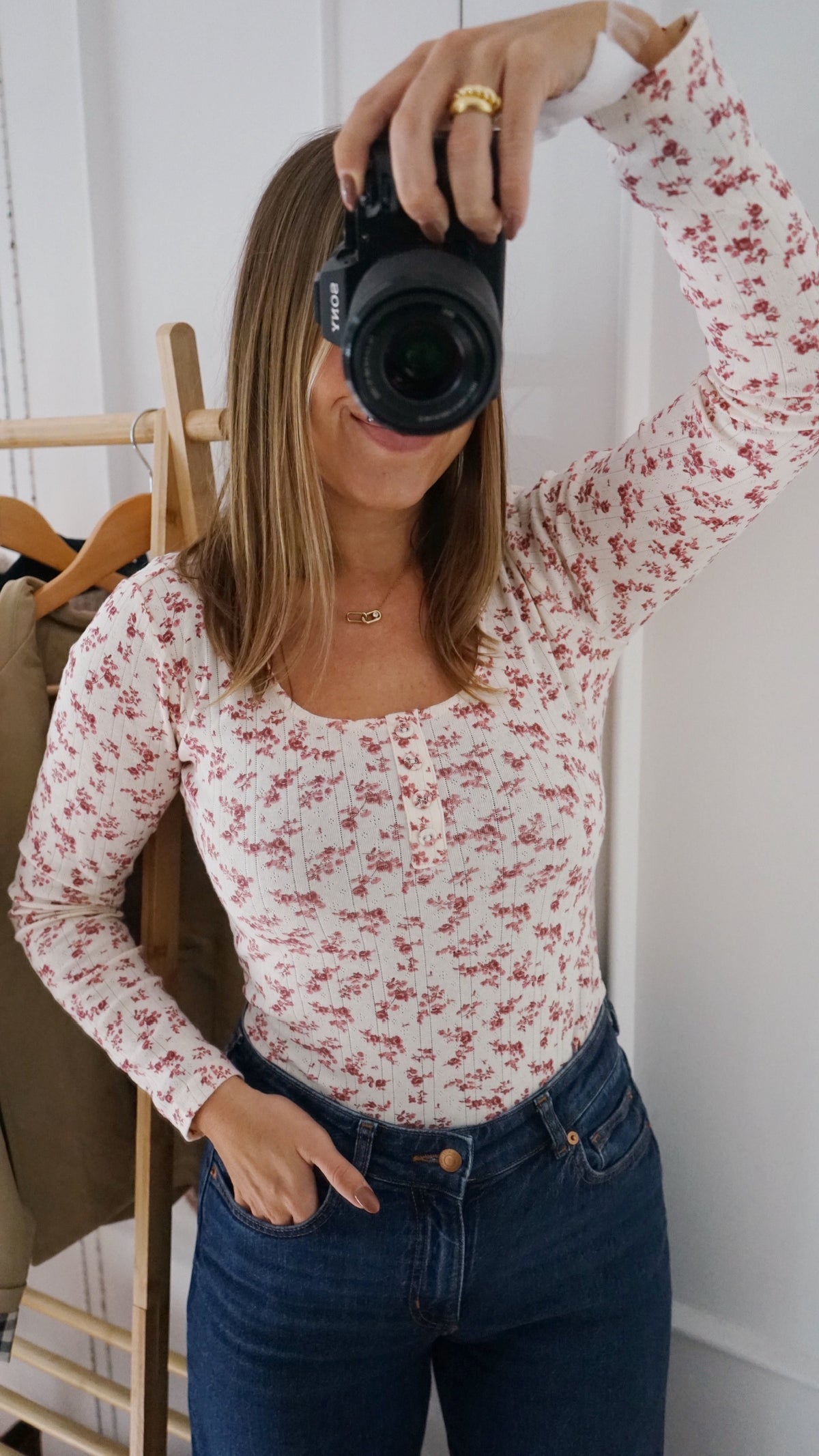 Top Gloria à fleurs bordeaux