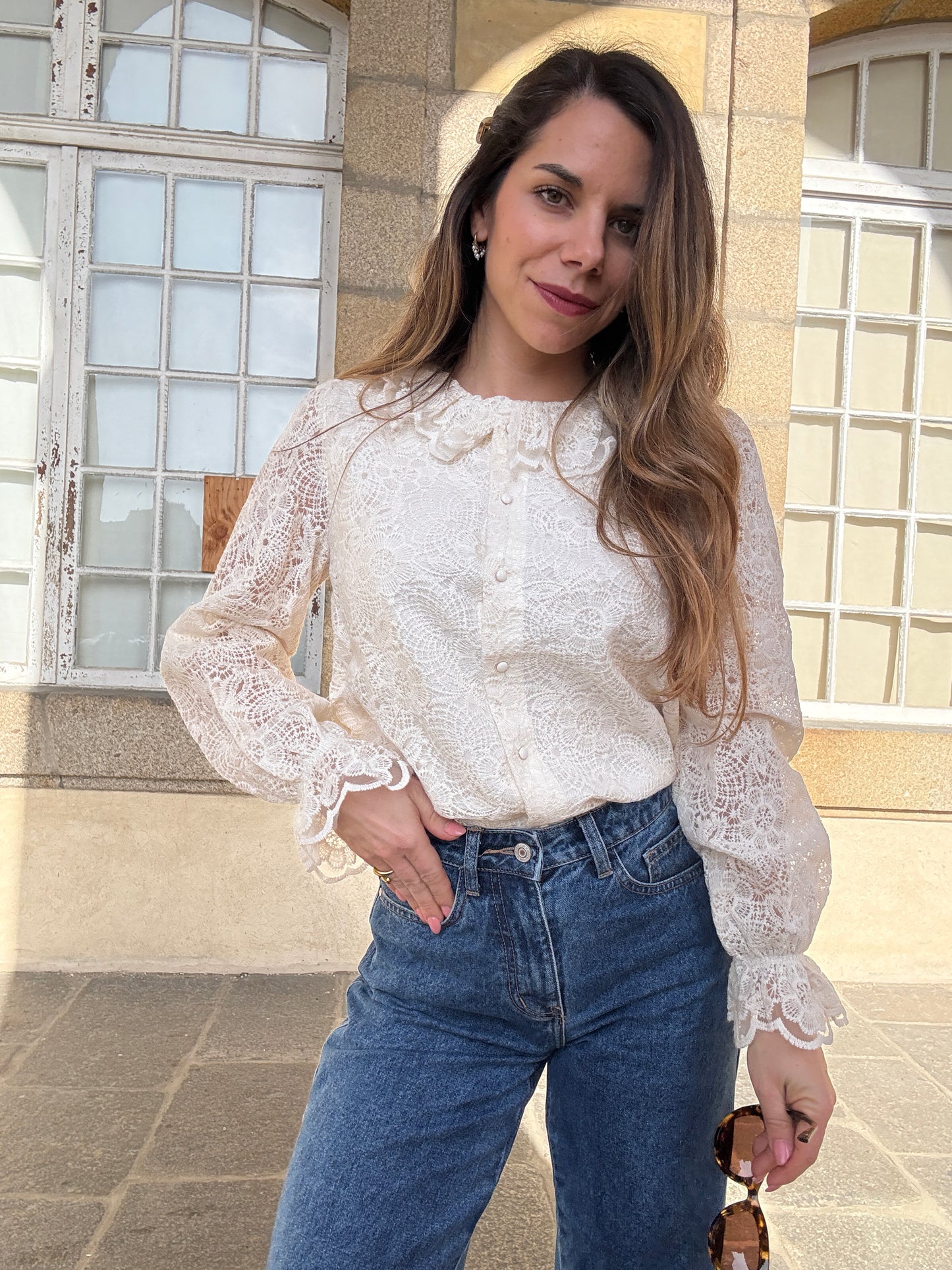 Blouse en dentelle écrue Constance