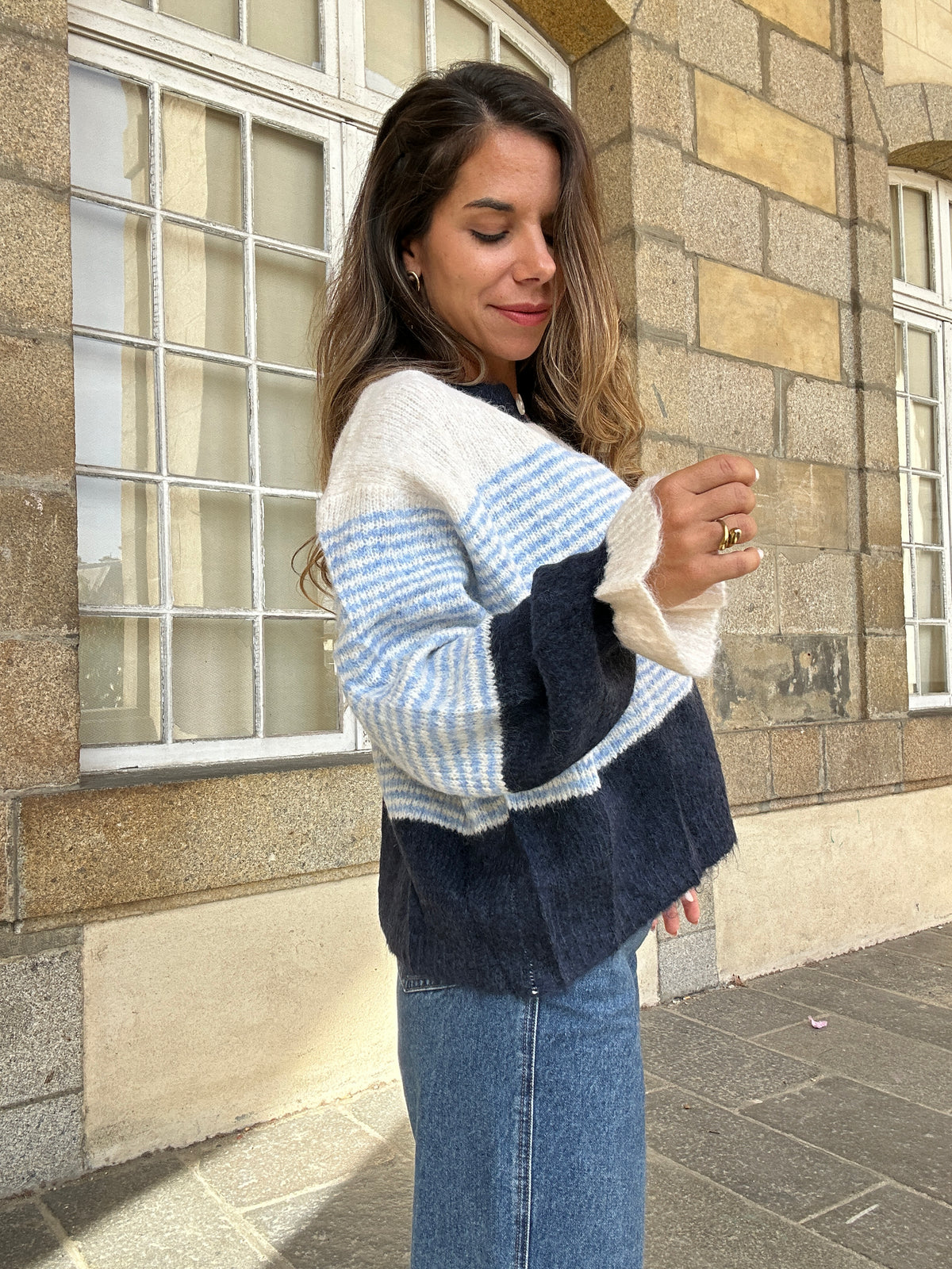 Cardigan Marisol blanc rayé bleu marine