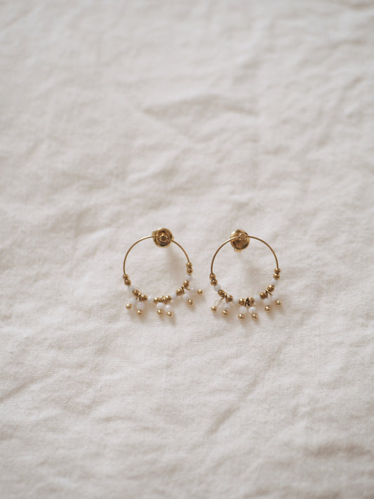 Boucles d'oreille créoles Lola blanches