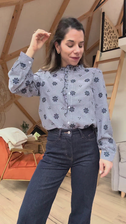Blouse brodée marine Elsa